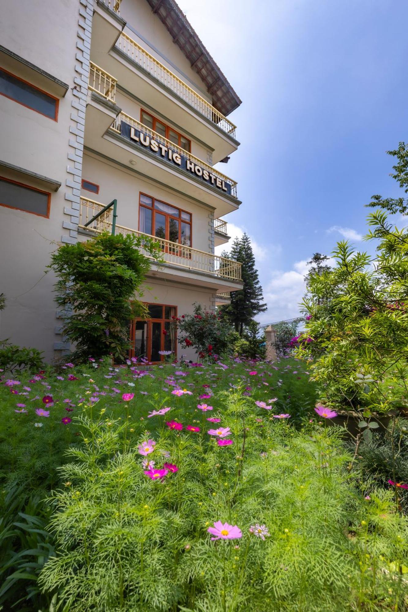 Lustig Hostel Sapa Exterior foto