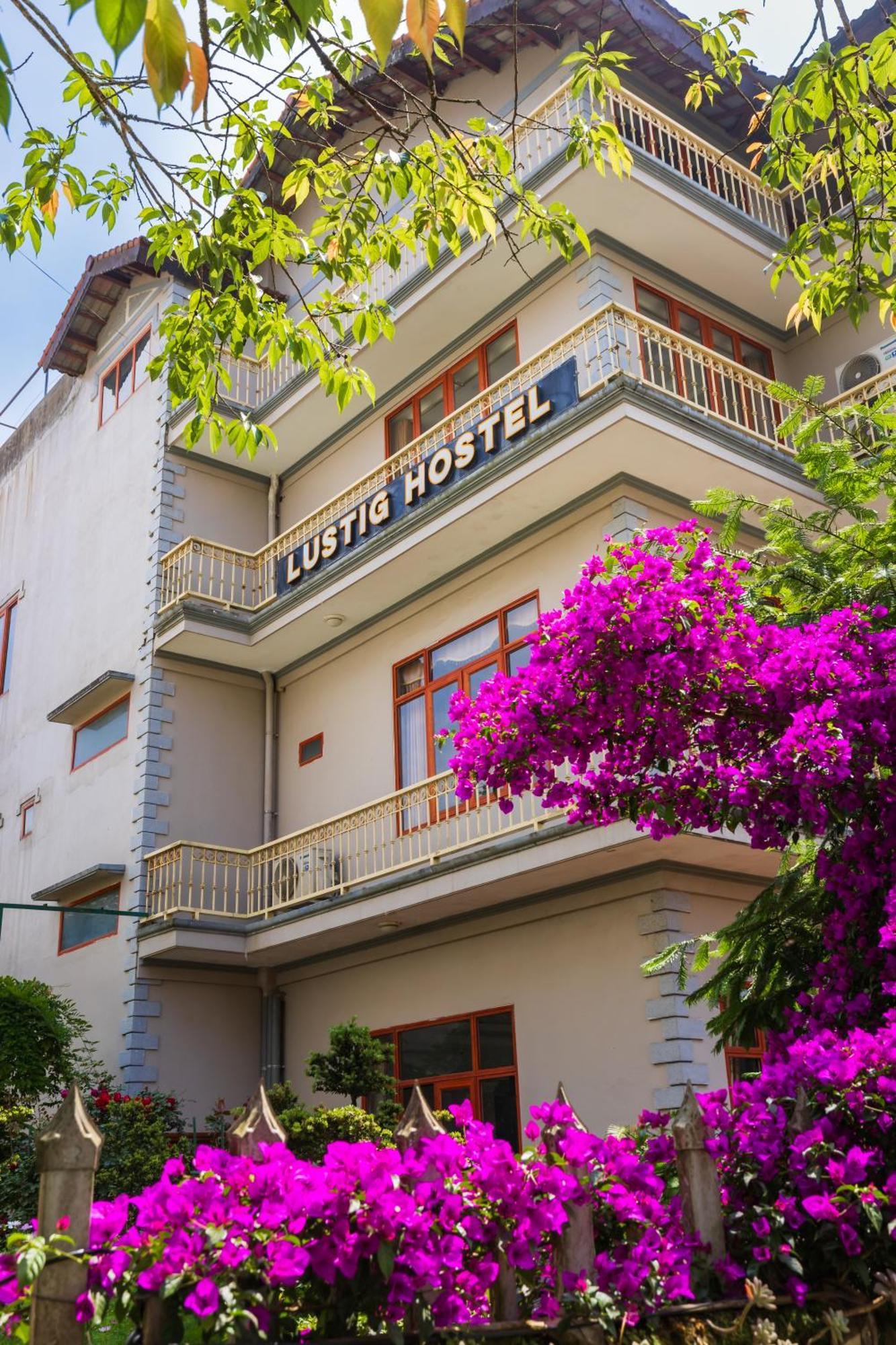 Lustig Hostel Sapa Exterior foto