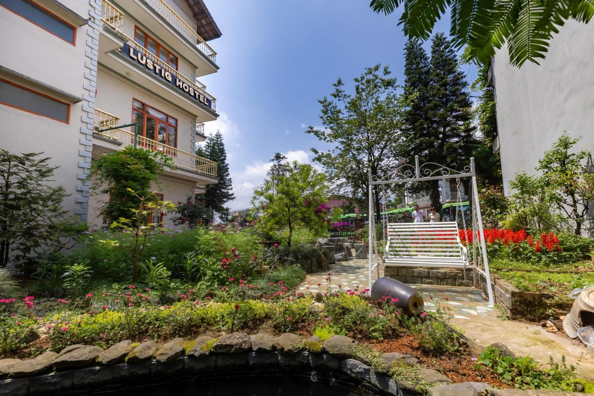 Lustig Hostel Sapa Exterior foto